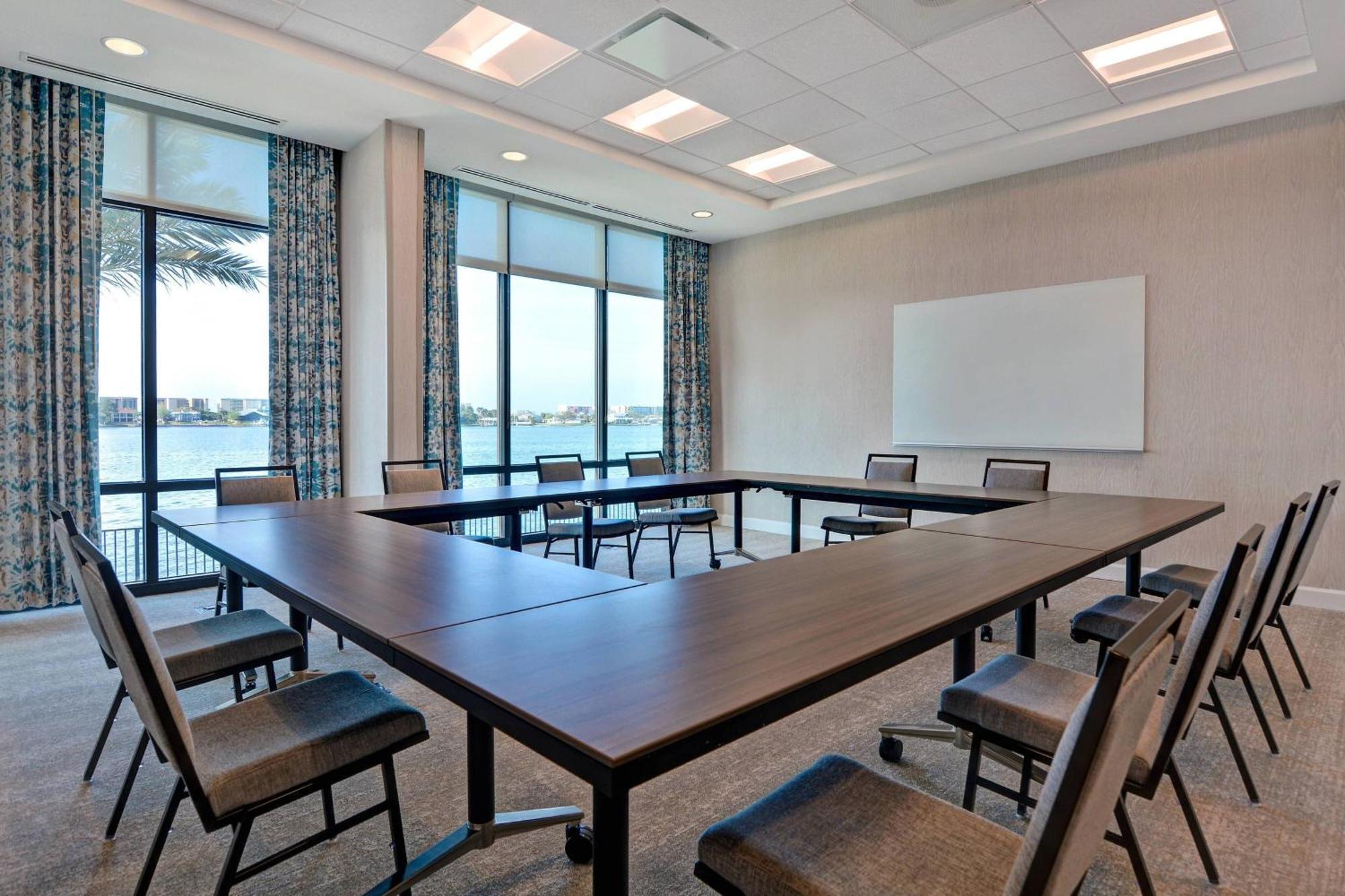 By Marriott Walton Hotel Fort Walton Beach