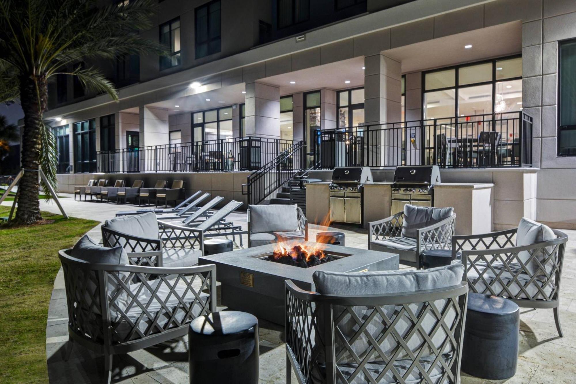 By Marriott Walton Hotel Fort Walton Beach
